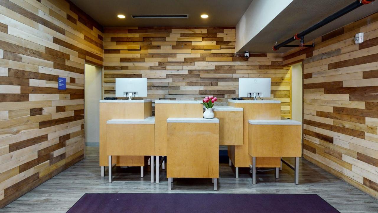 קולג' סטיישן Aggieland Boutique Hotel מראה חיצוני תמונה