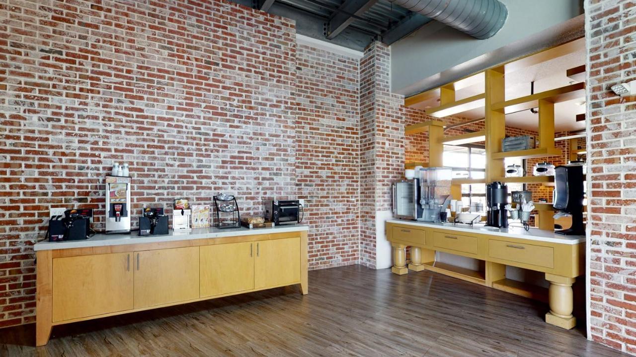 קולג' סטיישן Aggieland Boutique Hotel מראה חיצוני תמונה