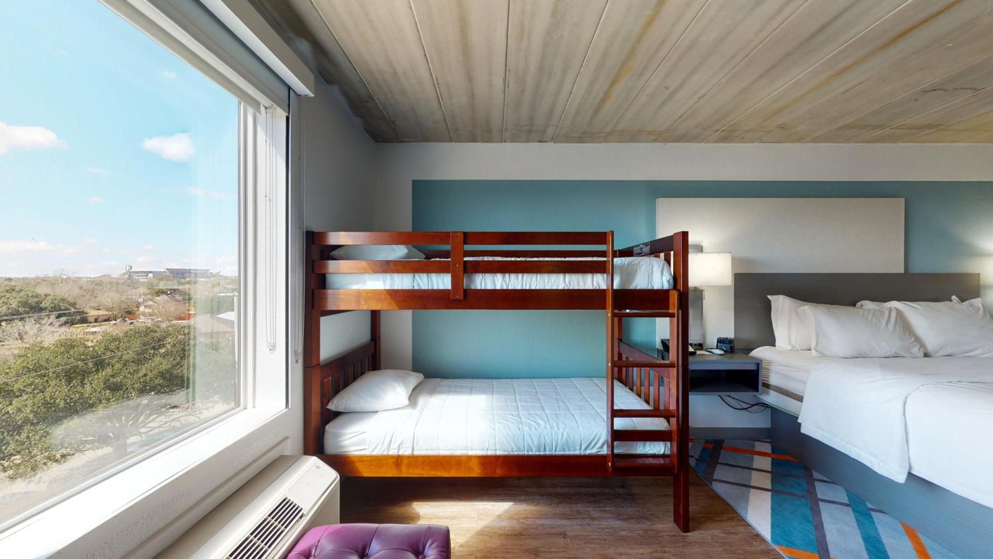 קולג' סטיישן Aggieland Boutique Hotel מראה חיצוני תמונה